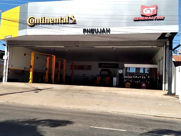 Fachada da loja PneuJah Continental Av. T63, Jardim América, Goiânia